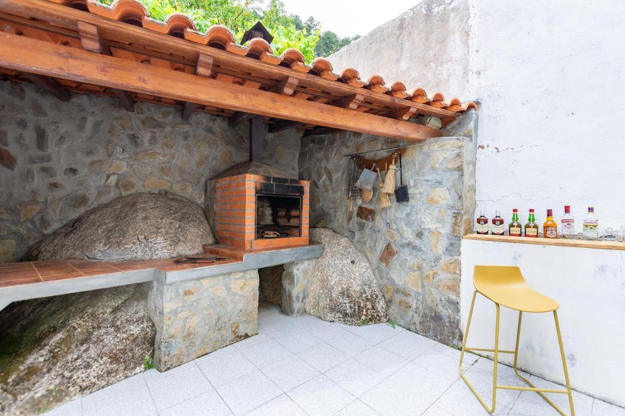 Apartamento A Casa Da Rapariga De Cabelo Azul Manteigas Exterior foto