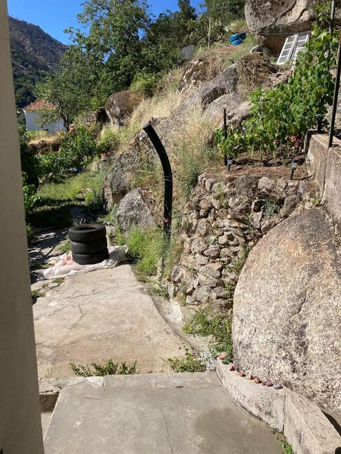 Apartamento A Casa Da Rapariga De Cabelo Azul Manteigas Exterior foto